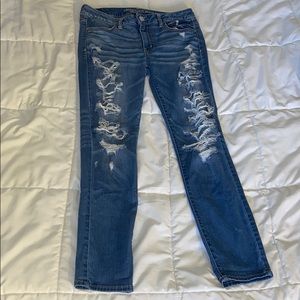 AE mid rise ripped jeggings